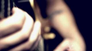 The Flashbulb vs. Midi Guitar