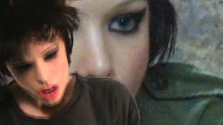 Crystal Castles - Baptisim